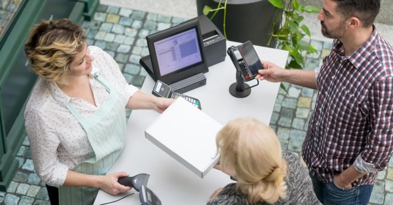 Como lidar com clientes difíceis no atendimento ao cliente